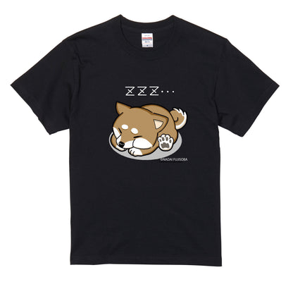 名代富士しば(NADAI FUJISHIBA) Tシャツ　寝てる
